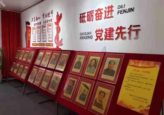魔兽争霸3:开局4农民,单挑11家电脑,赖皮又好玩的双线TR玩法